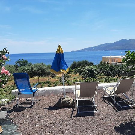 Villa Insolia Санта-Марина-Салина Экстерьер фото